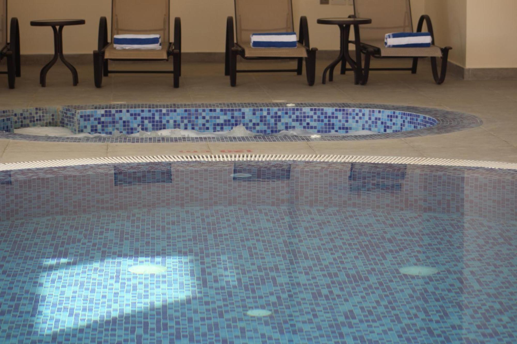 H Luxury Hotel Wadi Musa Bagian luar foto